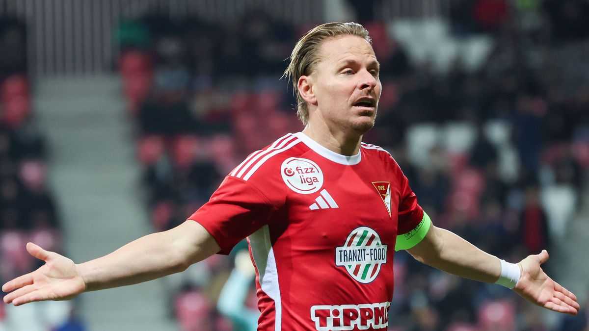 Dzsudzsák Balázs megmutatta kutyusát