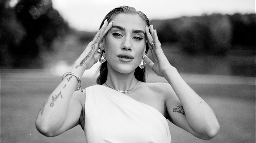 Házasság első látásra Deák Rebekája combokat villantott.