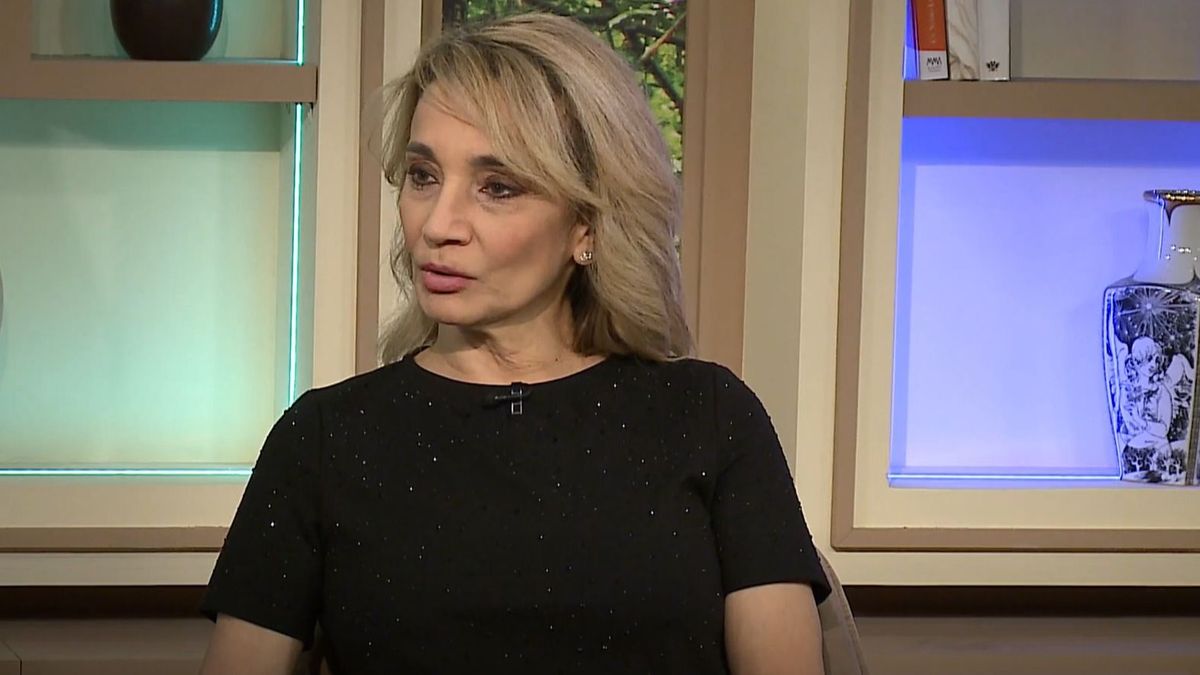 Keresztes Ildikó megmutatta az idomait.