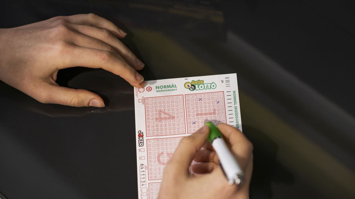 Hihetetlen véletlennek köszönhetően nyerte meg az ötöslottót valaki.