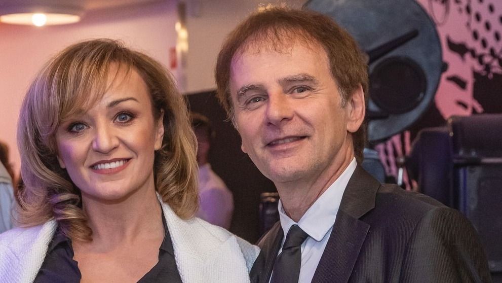 Szandi férje hosszabb ideje ápol kapcsolatot a szeretett gitárjával, mint a feleségével, SZL_0195