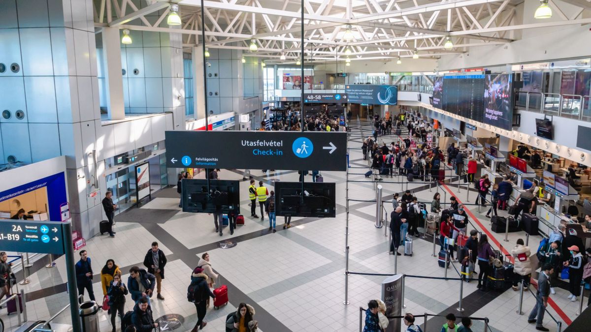 Budapest,,Hungary,-,February,2020:,Ferenc,Liszt,International,Airport,Budapest