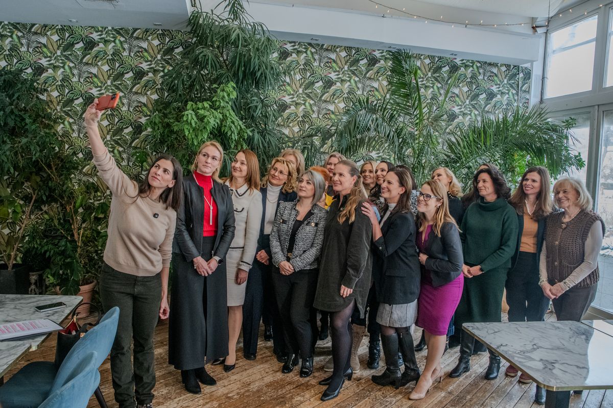 Király Nóra és a Női dpk