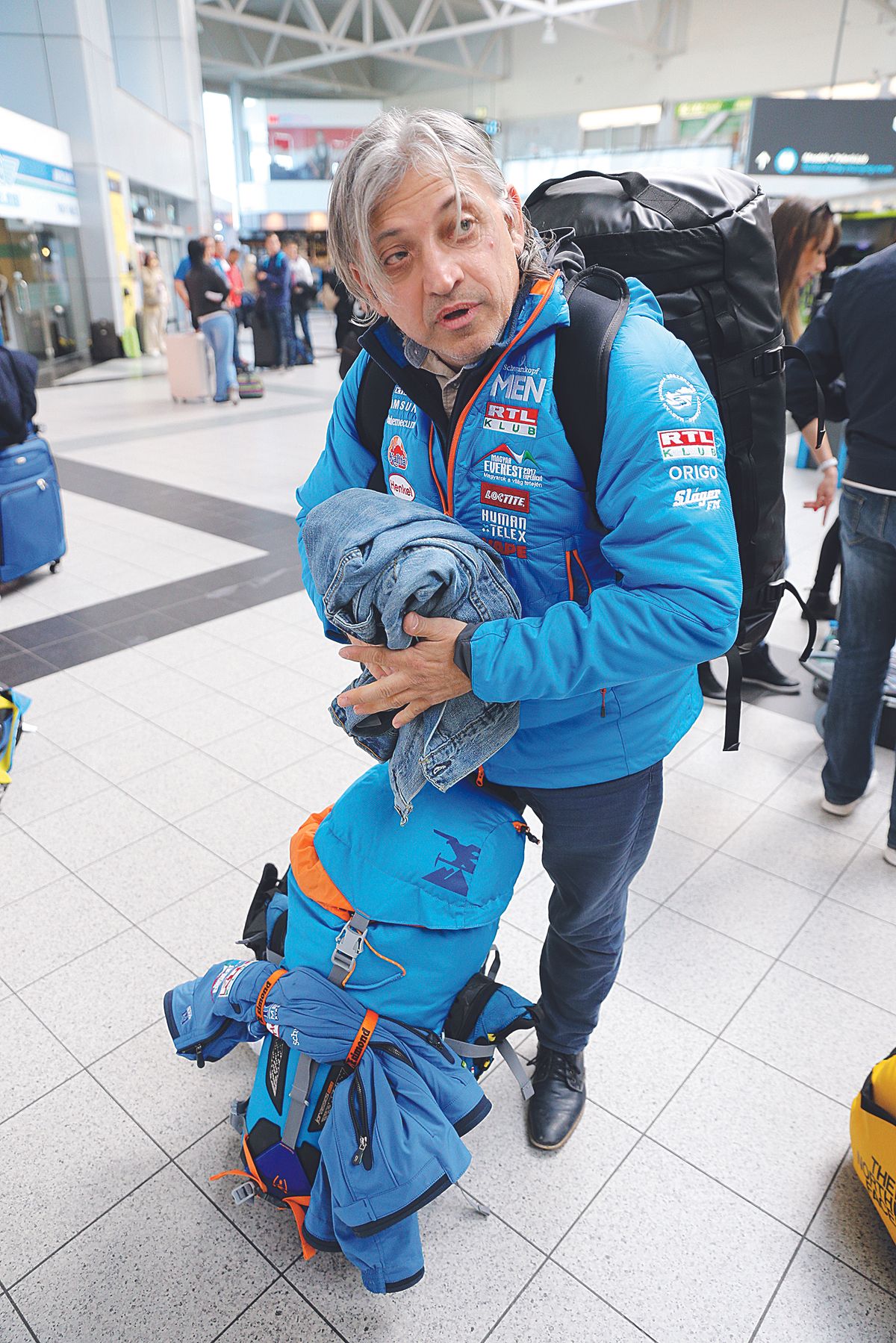 BADÁR SÁNDOR: „IDŐNKÉNT TÁVOLSÁGTARTÓ VAGYOK” - METROPOL
