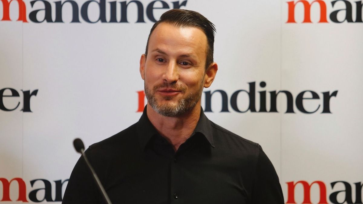 Csuti nehezen viseli, hogy gyorsan halad az idő