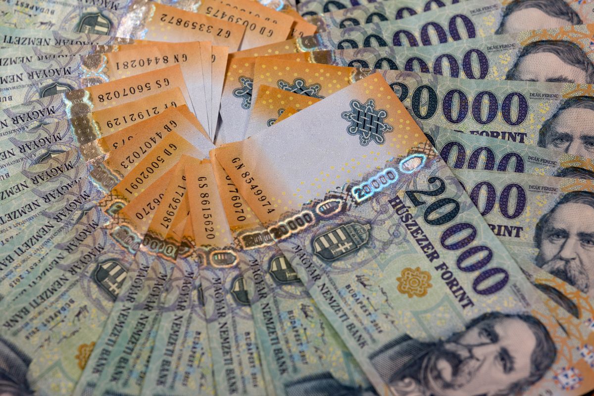 Húszezres bankjegyek