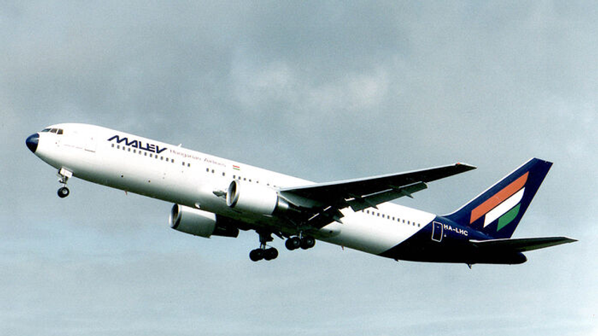 A Malév Magyarország nemzeti légitársasága volt, amely 1946-tól 66 éven át kötötte össze Budapestet a világgal. Ma 14 éve 2012. február 2.-án hirtelen leállt. Addig a régió egyik meghatározó, prémium szolgáltatást nyújtó légifuvarozójaként és a oneworld szövetség tagjaként működött. Örökségét ma is nosztalgia övezi.