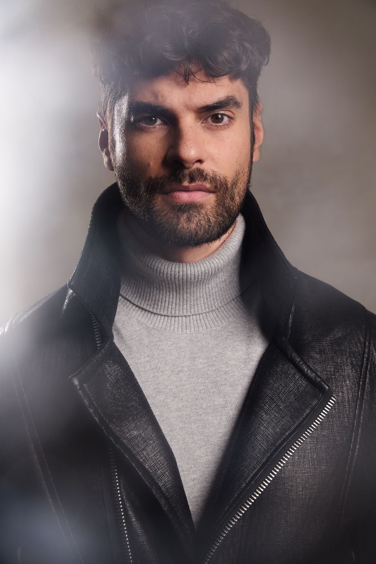 Freddie mindig igyekszik a megújulásra.