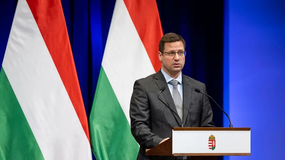 Az ukrán vezetés szándékos döntést hozott - nyilatkozta Gulyás Gergely