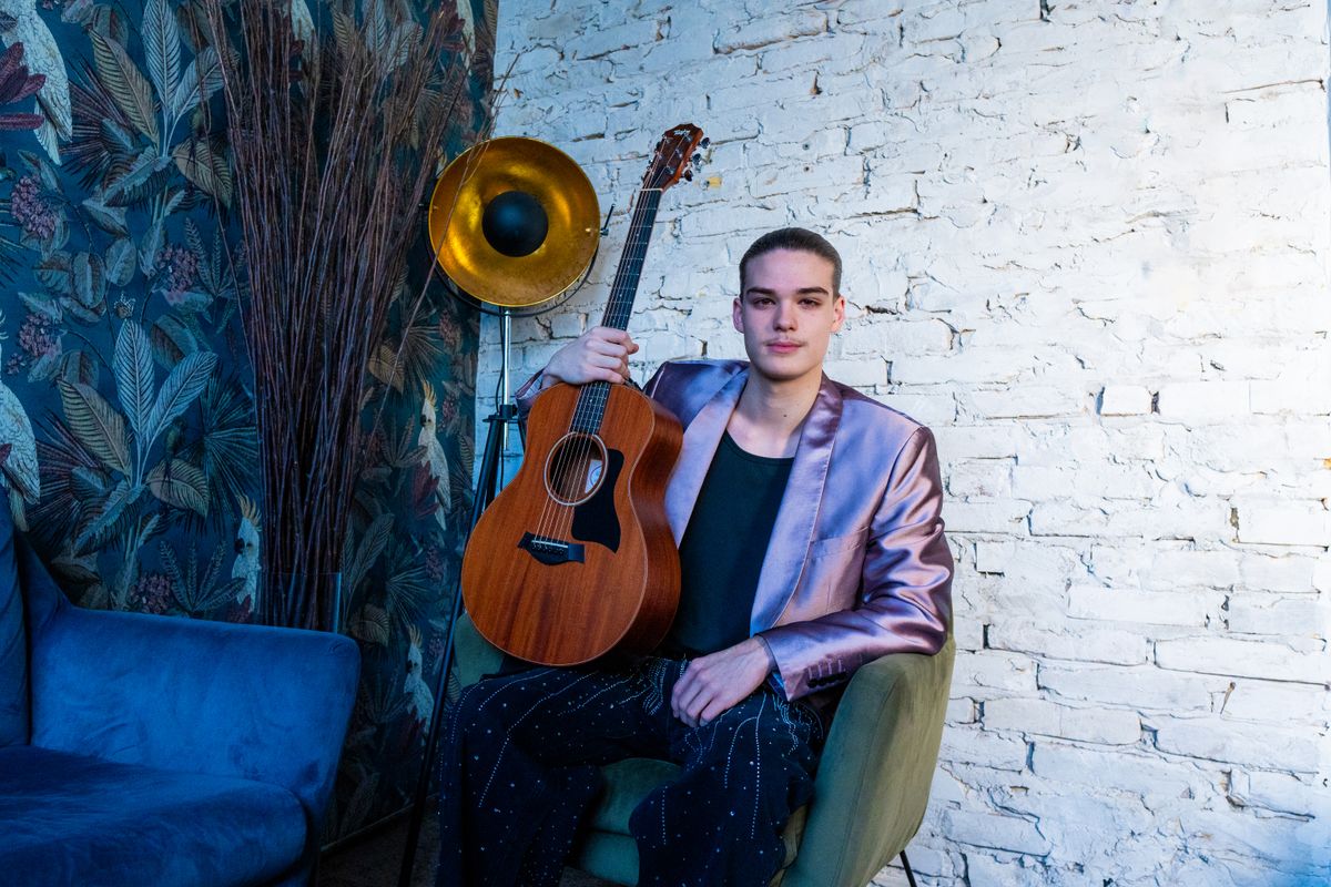 A Megasztár felfedezettje nagy dobásra készül.