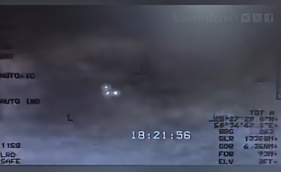 Az UFO-k szabályos háromszög alakban jelentek meg az égen