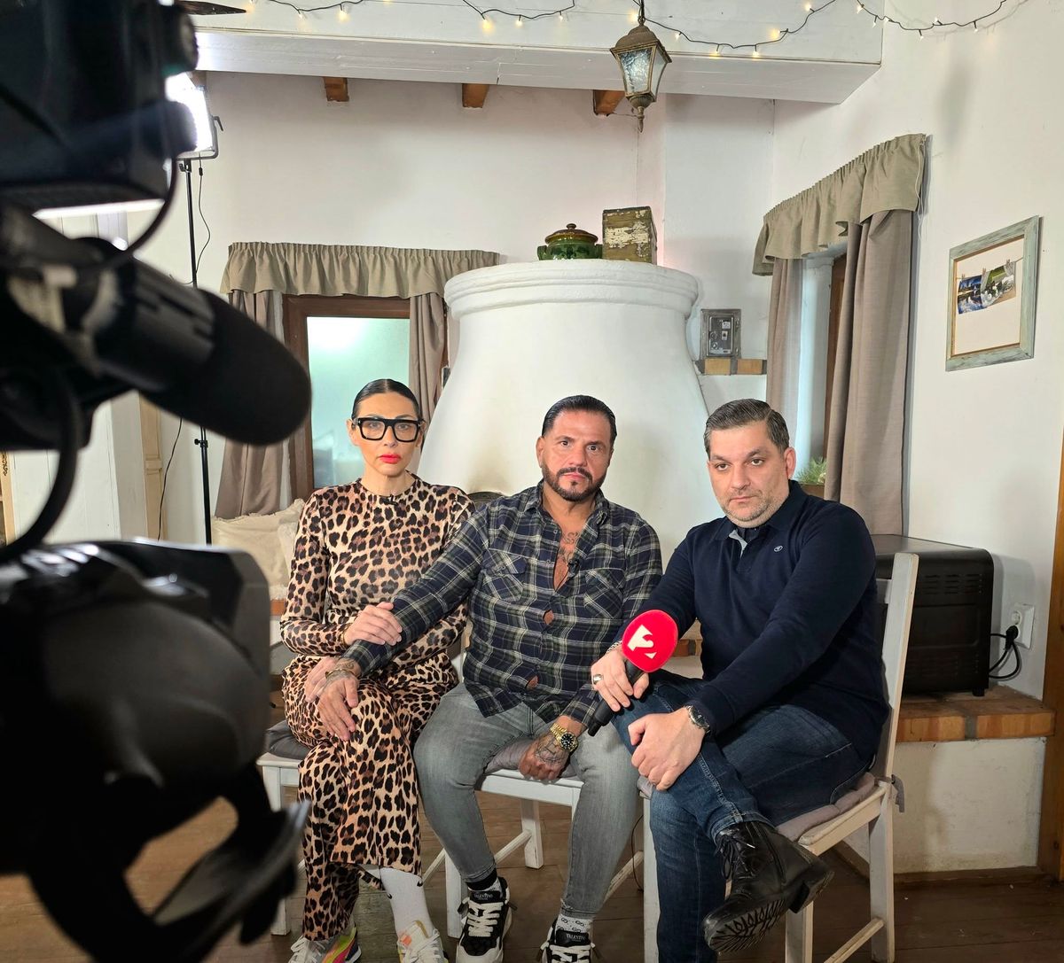 Bangó Margit engedélyével nyilatkoznak. Fotó: Jellinek Tina és Emilio