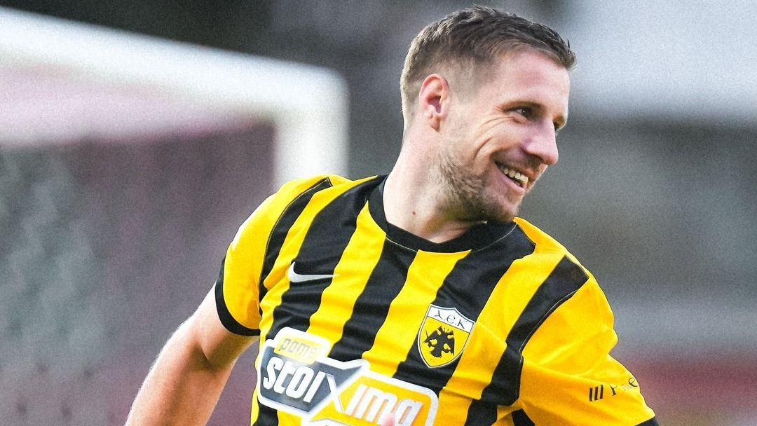 Varga Barnabás jó formában, az elmúlt három mérkőzésén két gólt is szerzett az AEK Athénban