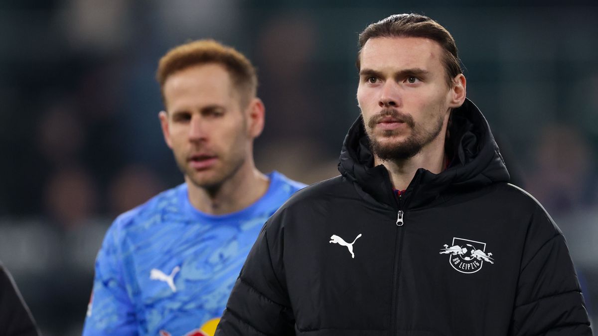 Gulácsi Péter (balra) hiába bizonyít, háttérbe szorítják Maarten Vandevoordt miatt?