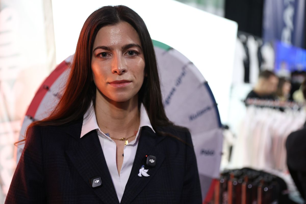 Háború ellenes Gyűlés HEGY Esztergom 2026.02.28.
Szentkirályi Alexandra