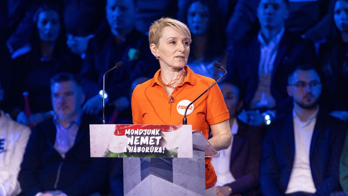 Háborúellenes Gyűlés HEGY Esztergom 2026.02.28.Czunyiné Dr. Bertalan Judit