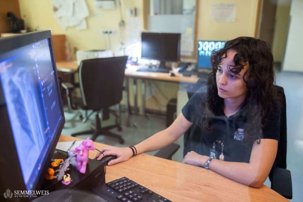 Tóth Zsuzsanna a gyeplabdázó radiológus