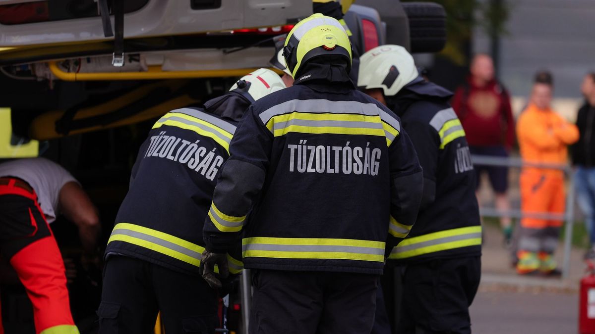 C94A4980
tűzoltó tűzoltóság tűzoltóautó