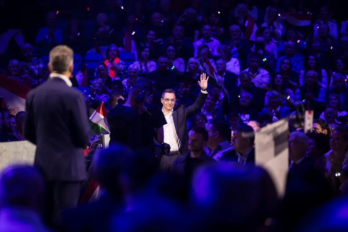 Papp László, Debrecen polgármestere a debreceni Háborúellenes Gyűlésen / Forrás: Mediaworks