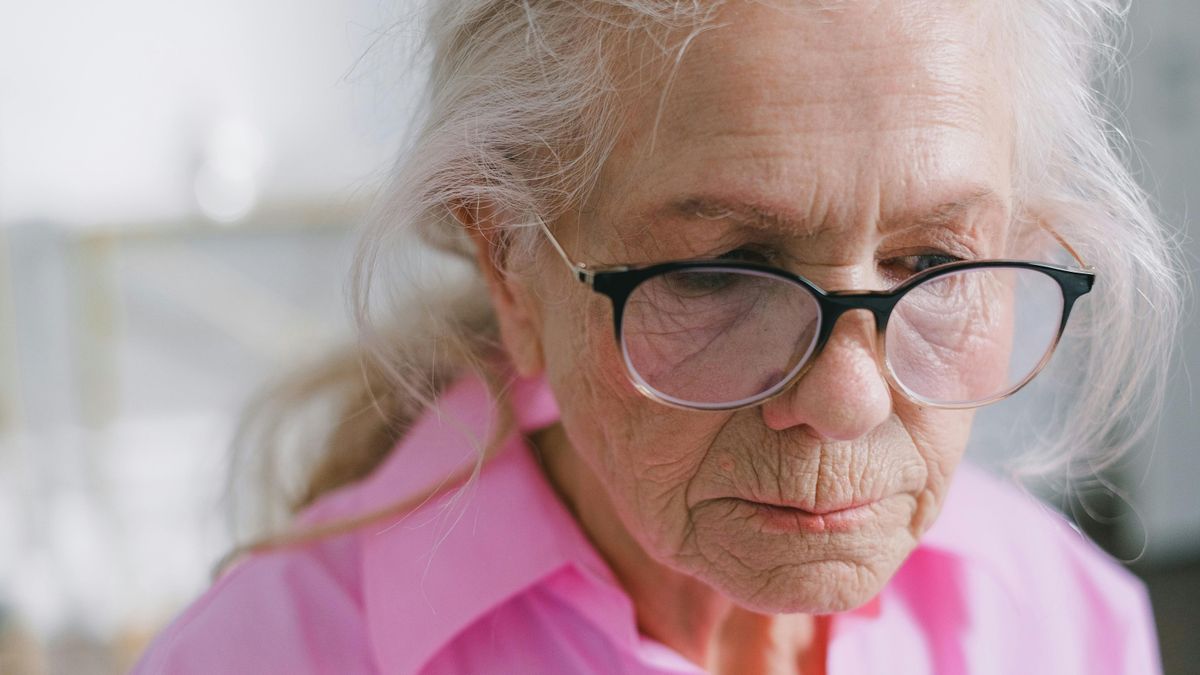 Így gyorsítja az öregedést, ha rossz emberekkel vesszük körbe magunkat