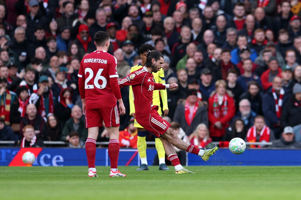 Szoboszlai gólja után szúrtak ki egy furcsa jelenetet a Tottenham kispadján