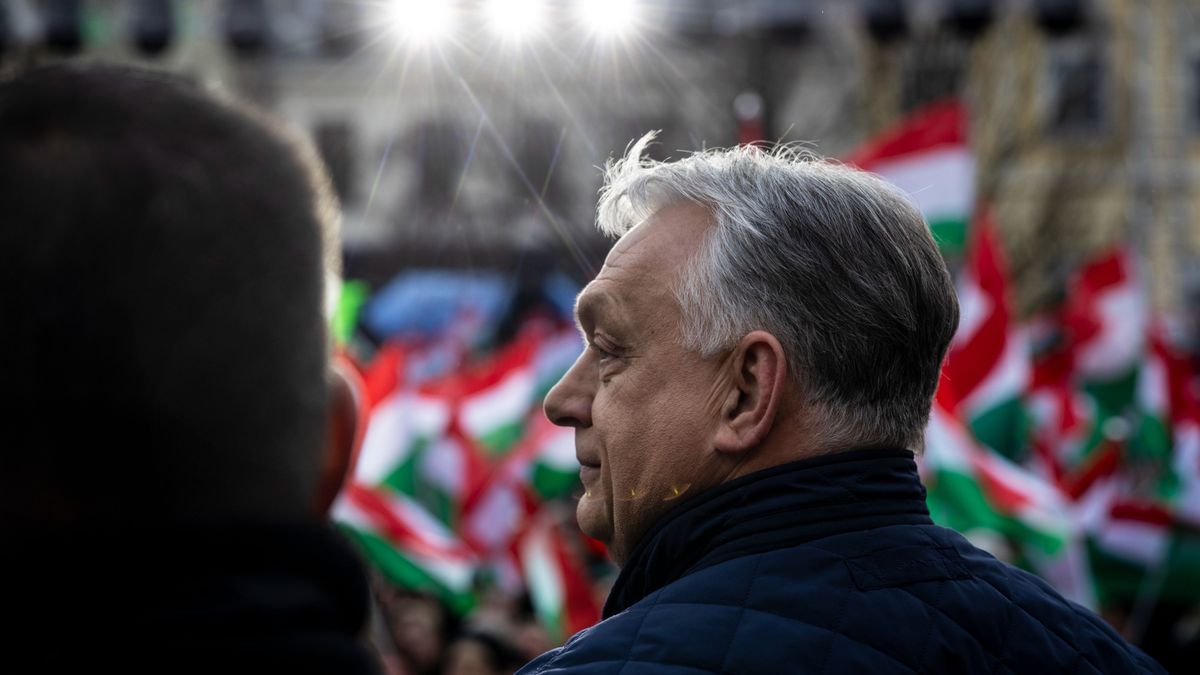 Szijjártó Péter is felszólalt Orbán Viktor előtt. 