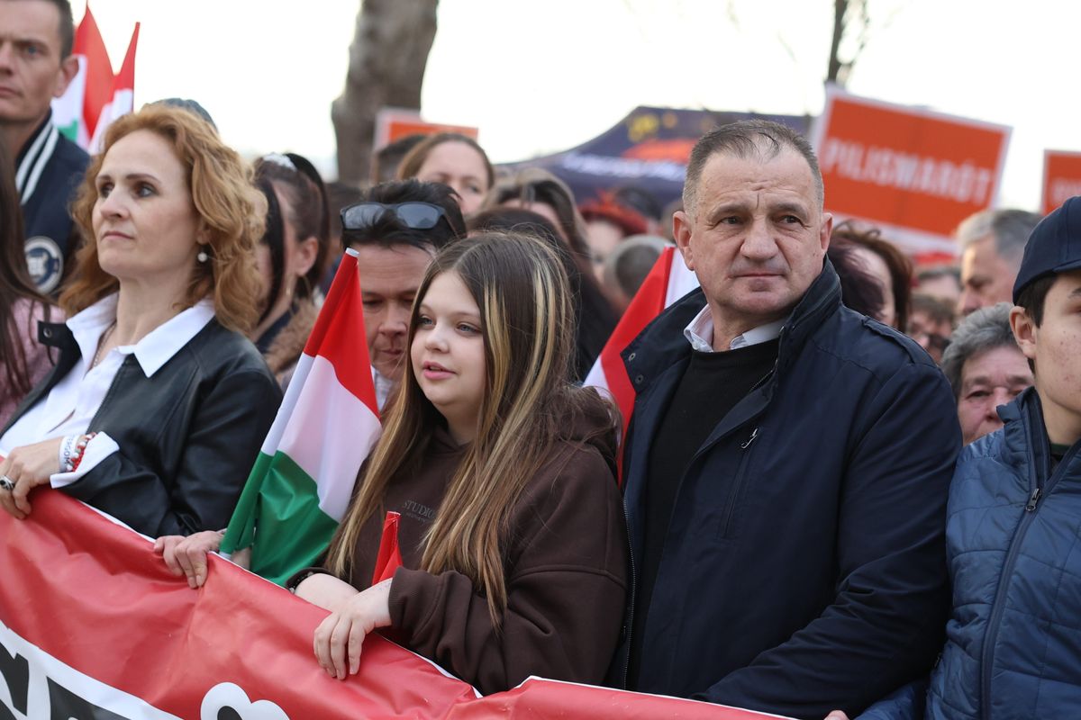 2026.03.25.Orbán Viktor_Országjárás_Esztergom