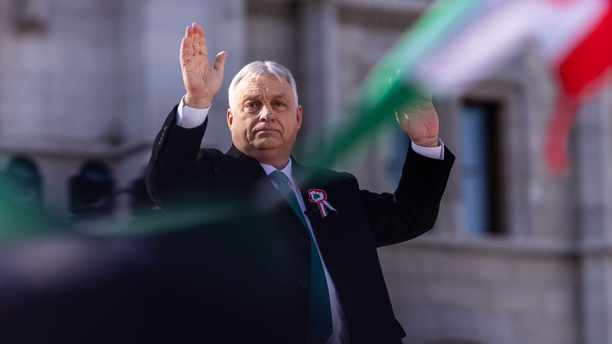 Több százezer ember vett részt a Békemeneten március 15-én