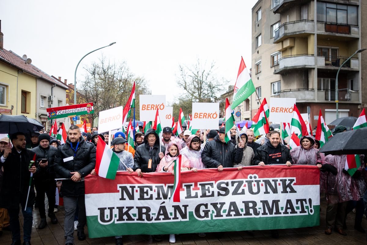 Orbán Viktor Országjárás Szolnok 2026.03.30.
Ádám Csaba, Molnár Iván, Szalay Ferenc, Herczeg Zsolt, Berkó Attila