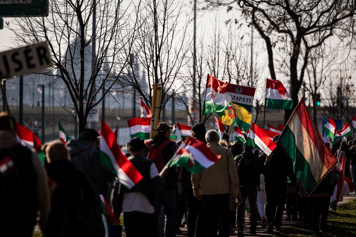 2026.03.15 _Békemenet