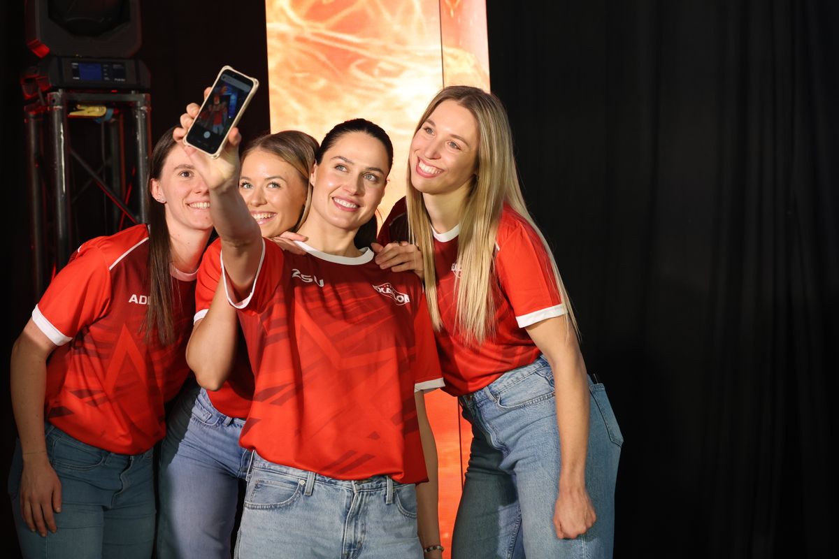 TUML9970
Exatlon Hungary
2026.03.06
Sajtótájékoztató
Jakabos Zsuzsanna , Ekler Luca, Vadkerti Adél,Karvalics Eszter