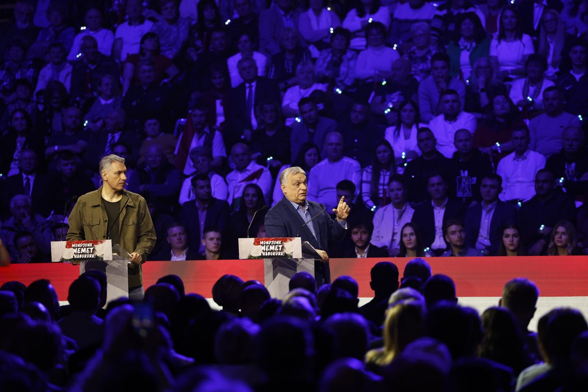 Orbán Viktor a debreceni Háborúellenes Gyűlésen