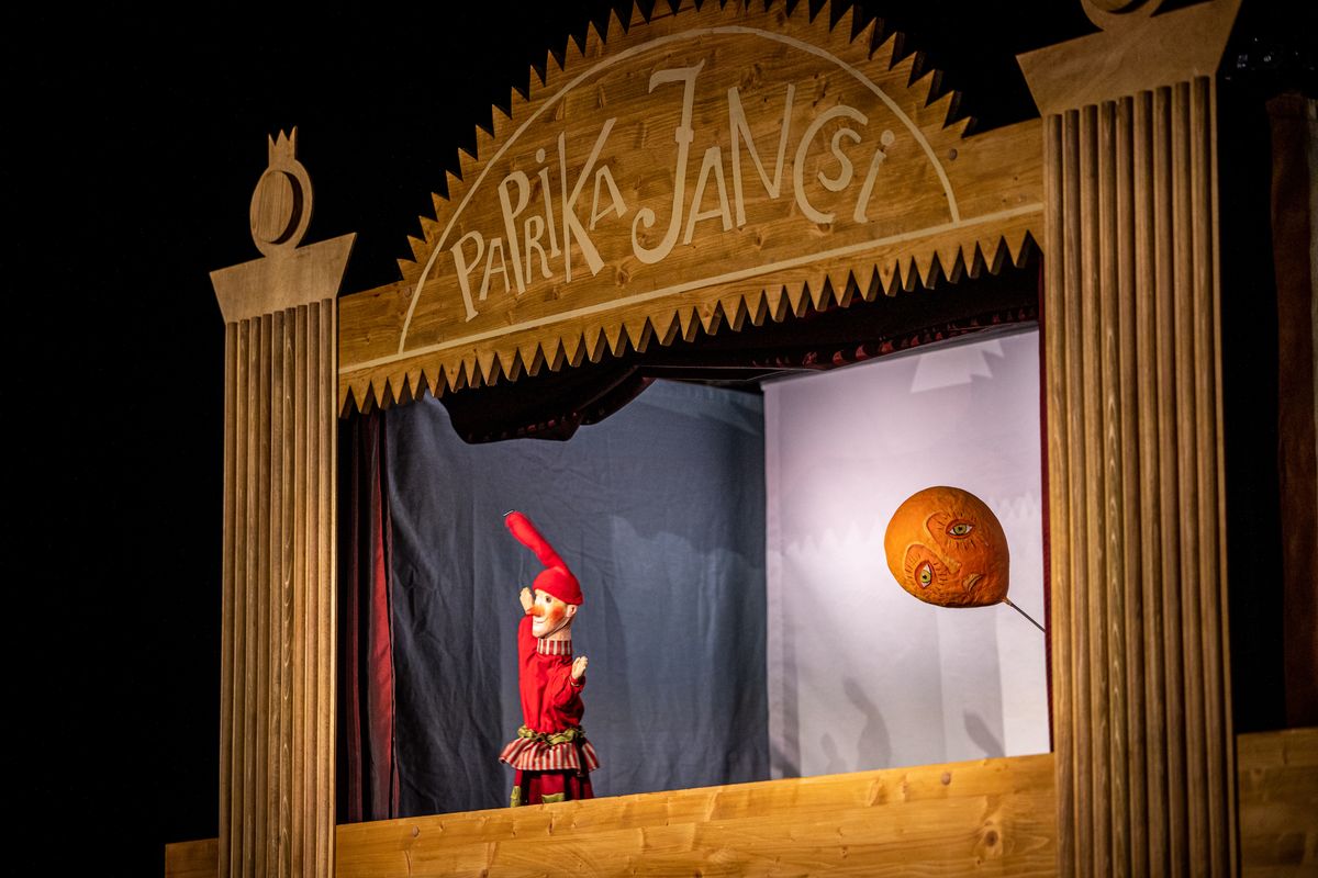 Paprika Jancsi a bábszínházban és a kvízben is. 