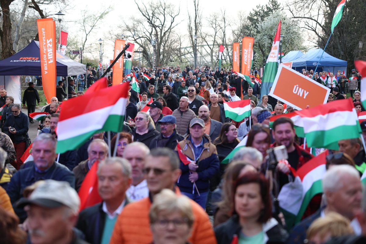 2026.03.25.Orbán Viktor_Országjárás_Esztergom