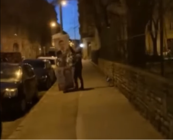 A plakátrongáló a Hunyadi téren támadt rá Bocskai Csaba Tamásra