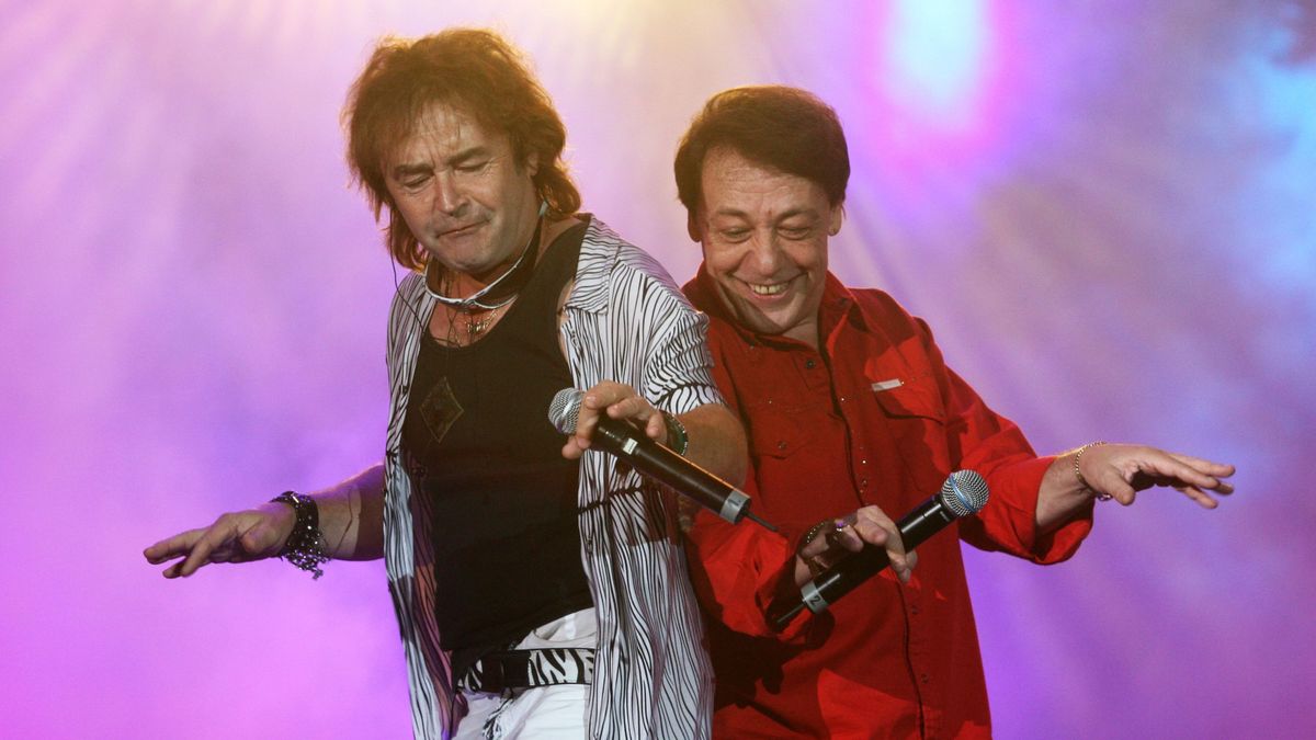 Szikora Róbert archív fotókkal emlékezett Fenyő Miklóssal való barátságára