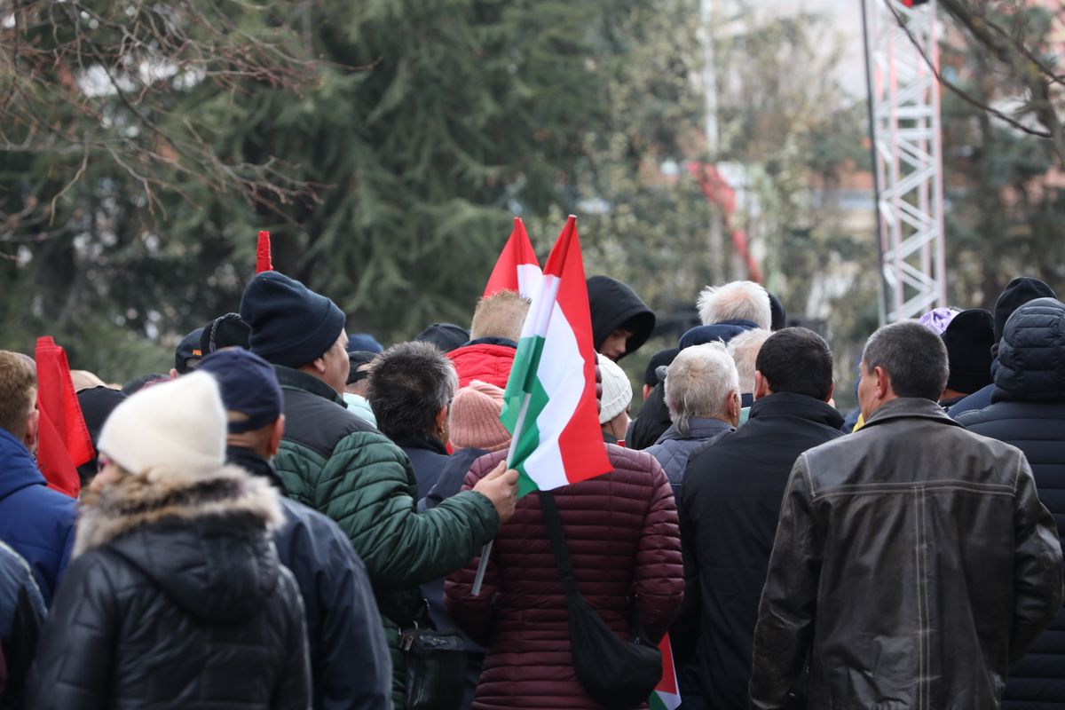 Orbán Viktor országjárása Veszprémben folytatódik.