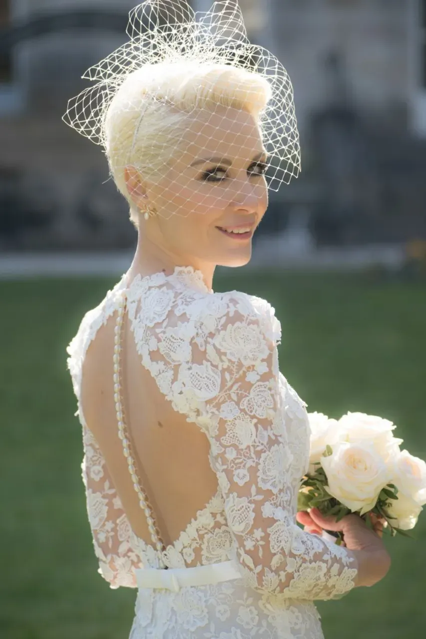 Orosz Barbara gyönyörű menyasszony volt.