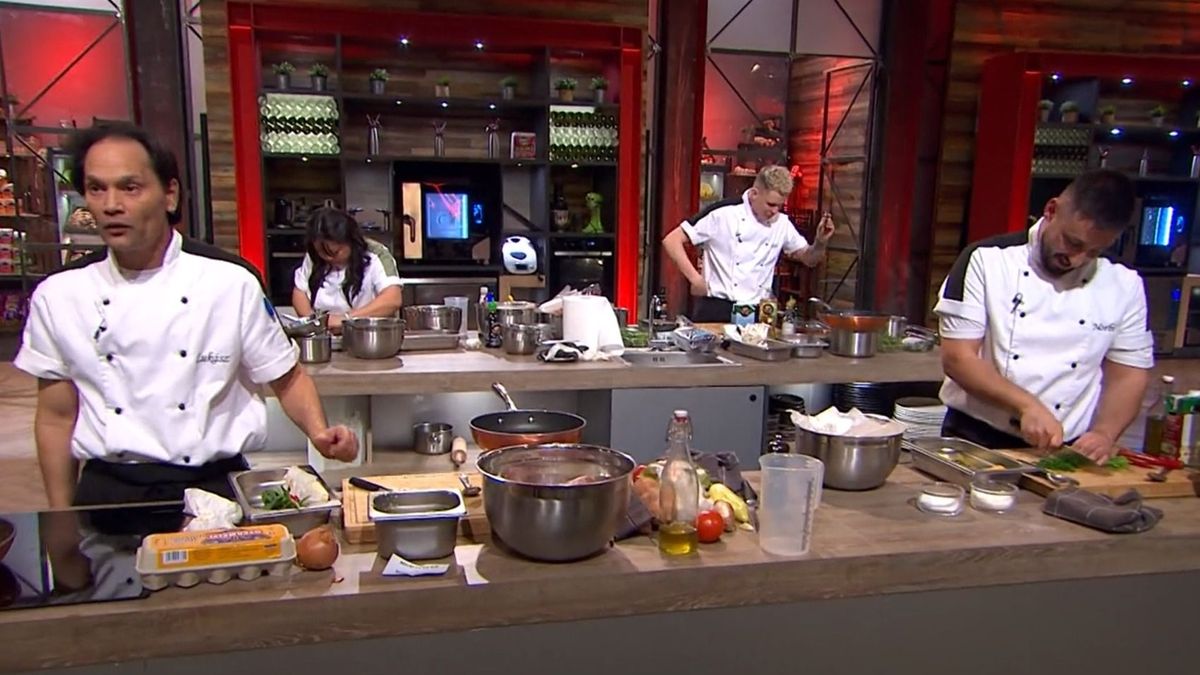 Séfek Séfe műsorában a fekete csapatban ellentétek alakultak ki. 