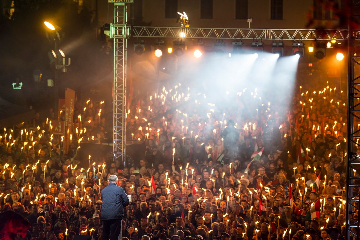 2026.04.11.Orbán Viktor-Kampány Záró-Országjárás-Budapest Szentháromság tér