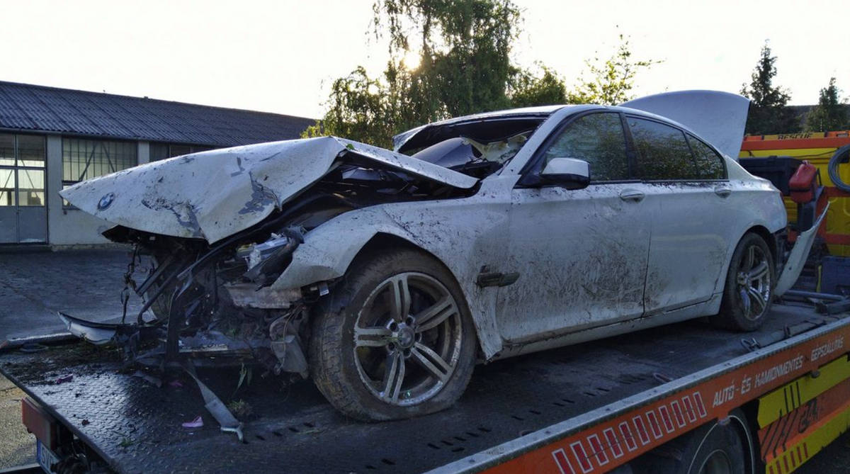 halálos baleset Zajk, gyász, BMW