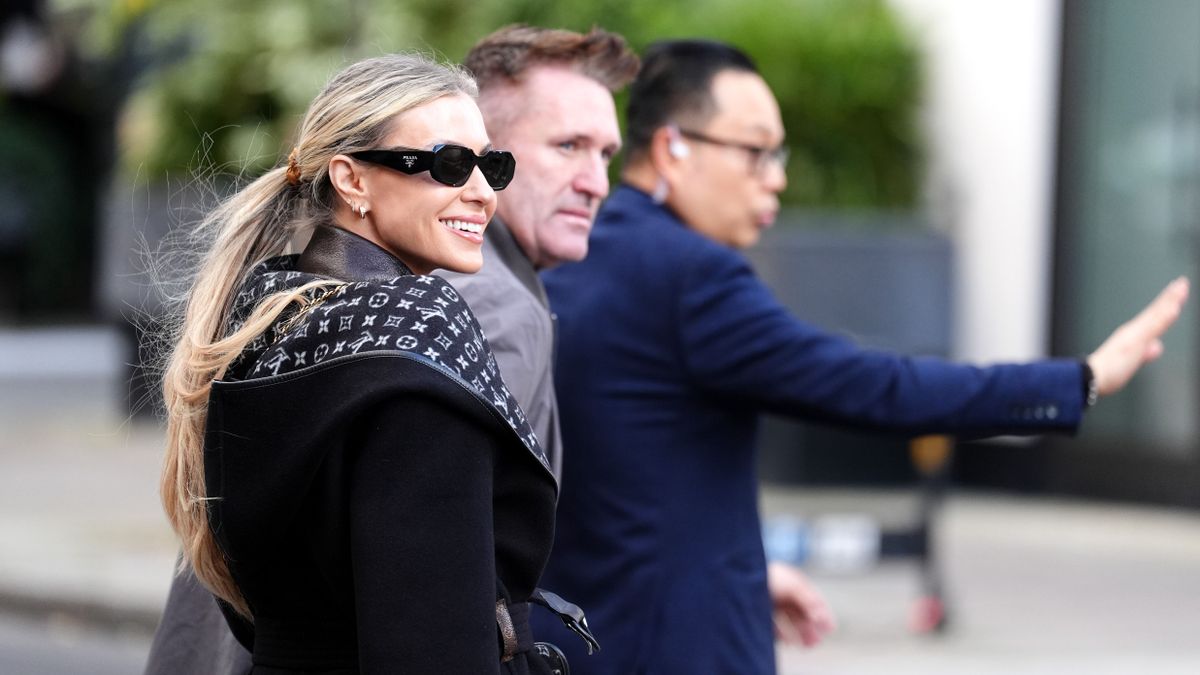 Robbie Keane felesége, Claudine Keane Balatonfüreden pihen