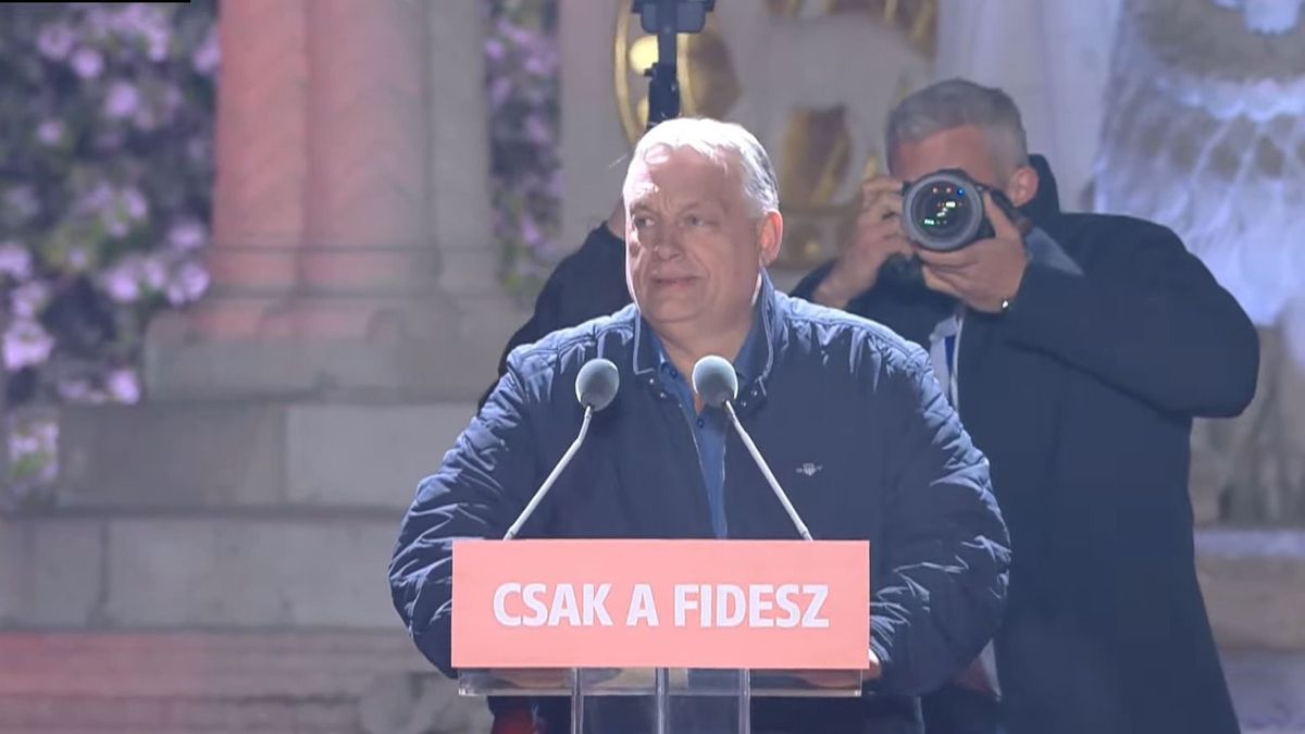 Választás 2026-Orbán Viktor záróünnepség szentháromság tér