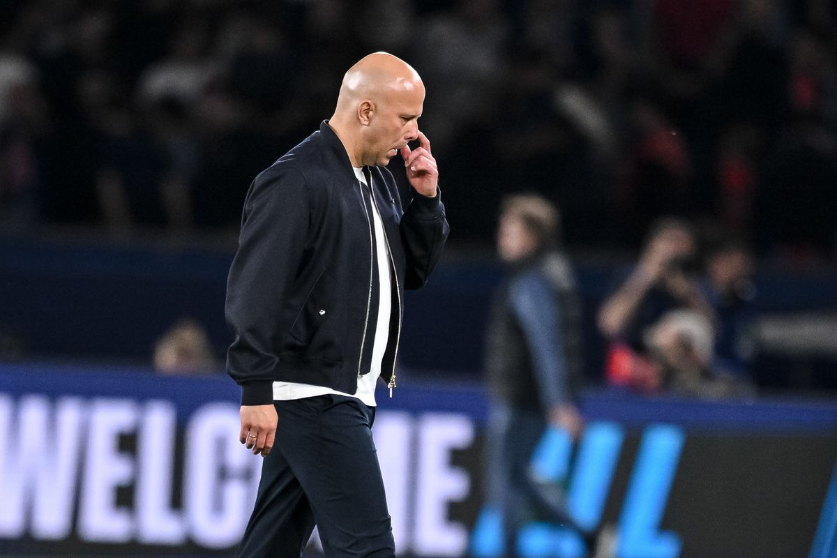 Arne Slot a lánya szeme láttára vallott kudarcot a Bajnokok Ligájában