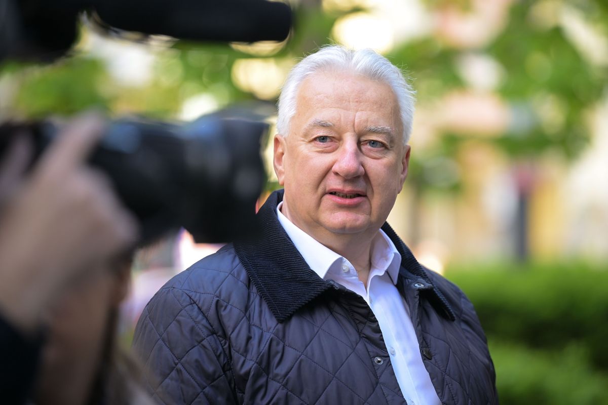 Választás 2026
Semjén Zsolt miniszterelnök-helyettes és felesége, Semjénné Menus Gabriella leadja szavazatát