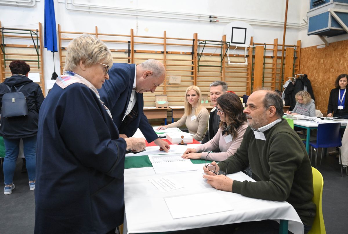 Választás 2026
Sulyok Tamás köztársasági elnök