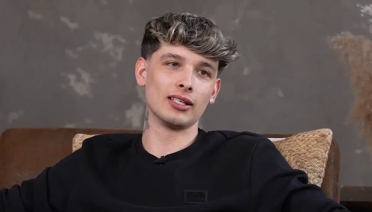 Bárány Aurél kamu képpel habarította magába a sztárokat