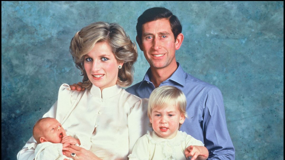 Diana hercegné a diktafonjára rögzítette a legféltettebb titkait