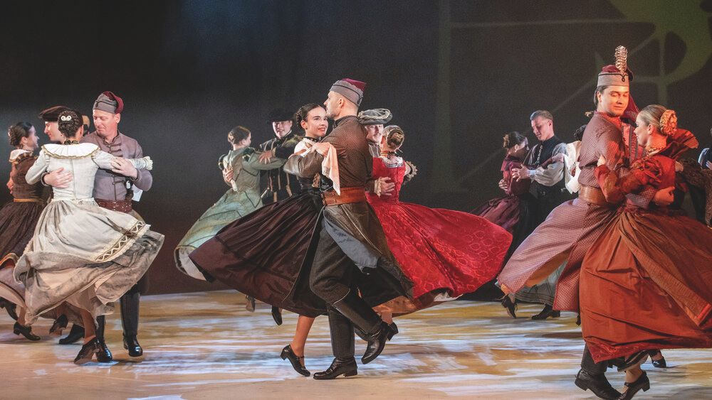 20260426_Szinhaz_Tanc_vilagnapja_ táncAlba_Regia_tancegyuttes_fg_fmh (19)