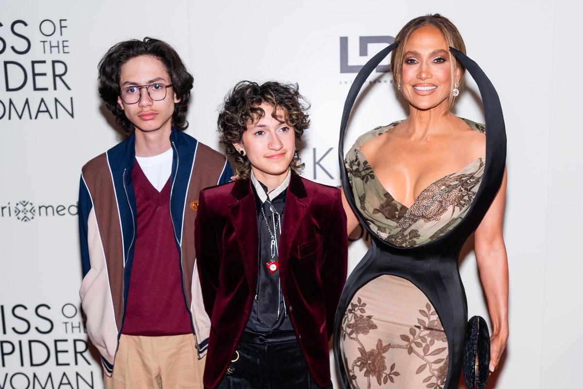 Jennifer Lopez fiai felnőttkorba léptek